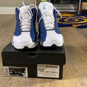 Air Jordan FLINT 13 retro grade school 4.5 Navy/university blue